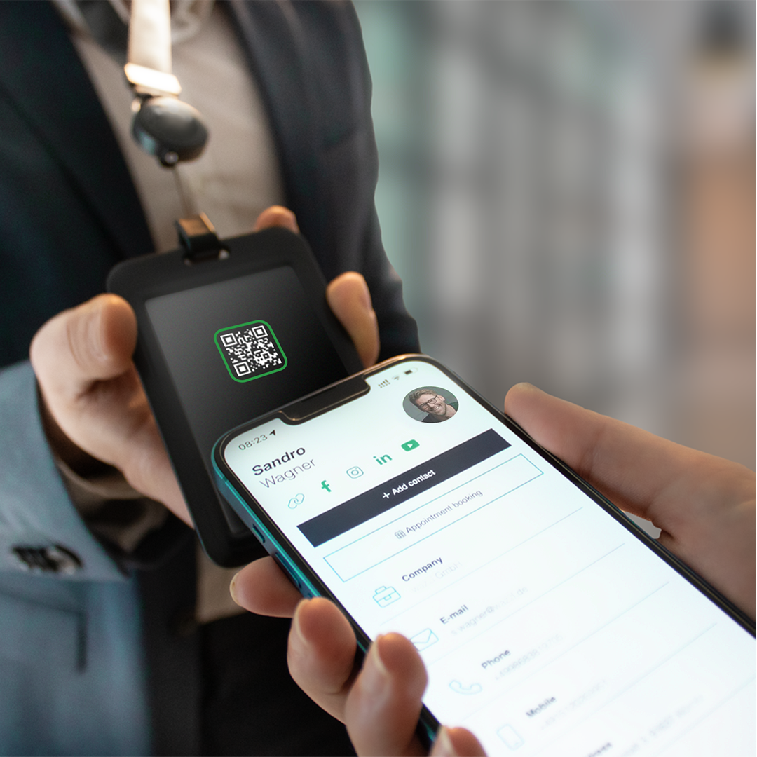 Custom smartbadge - digital busainess card NFC